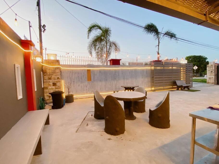 B02 Istimewa Bungalow Homestay In Pandan Holiday home Johor Bahru