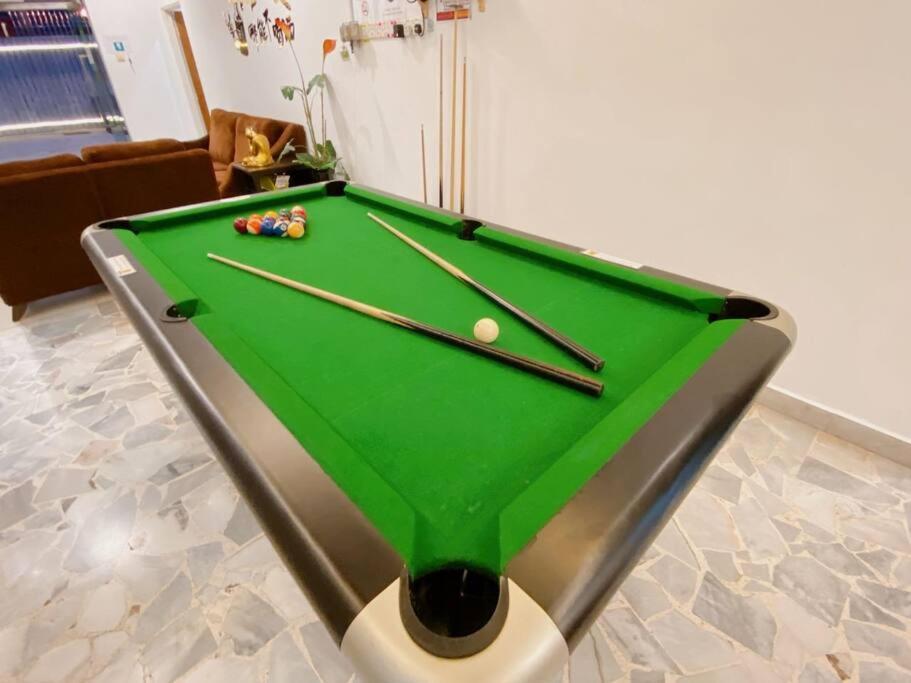 B02 Istimewa Bungalow Homestay In Pandan Holiday home